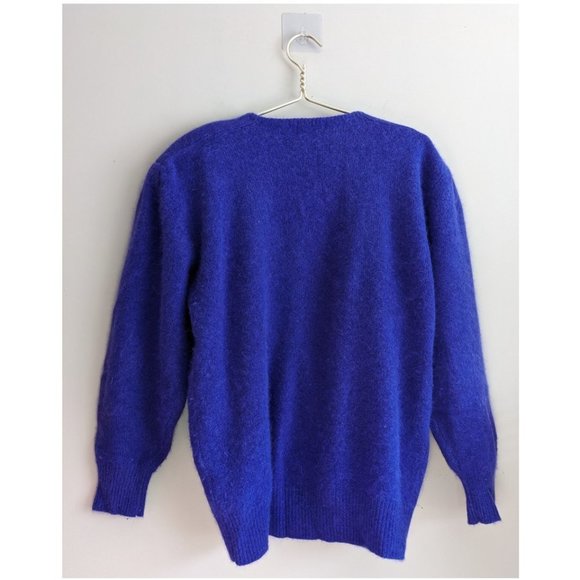 Vintage Blue Cardigan with Floral Embroidery - Picture 2 of 8